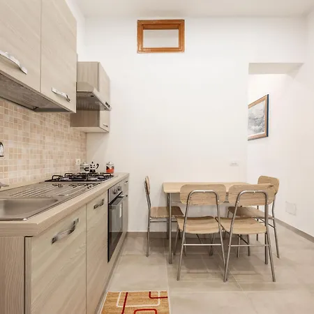 Duecento Passi Apartmán *