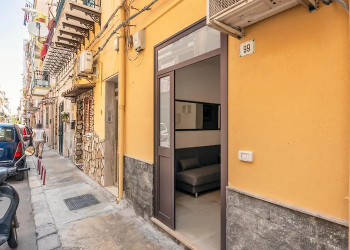 Duecento Passi Apartment *