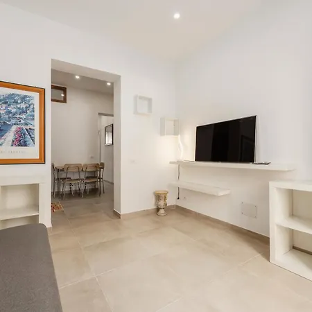 Duecento Passi باليرمو